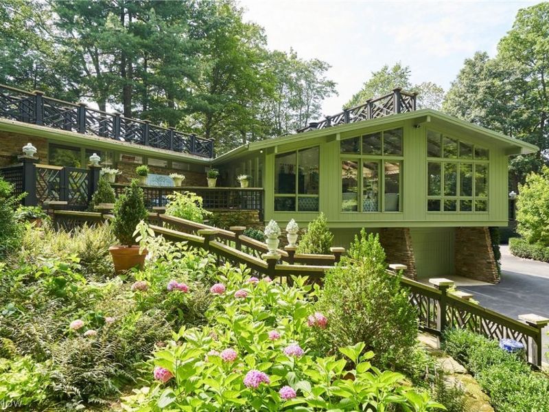 1200 Yellow Creek Lane, Akron, OH 44333 Photo 8