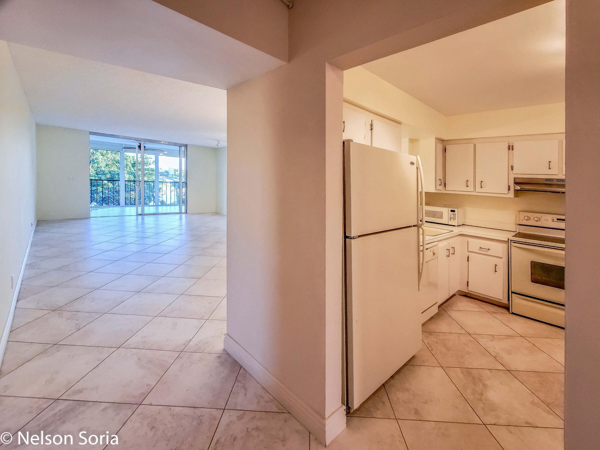 6650 S Oriole Boulevard, Unit 4010, Delray Beach, FL 33446 Photo
