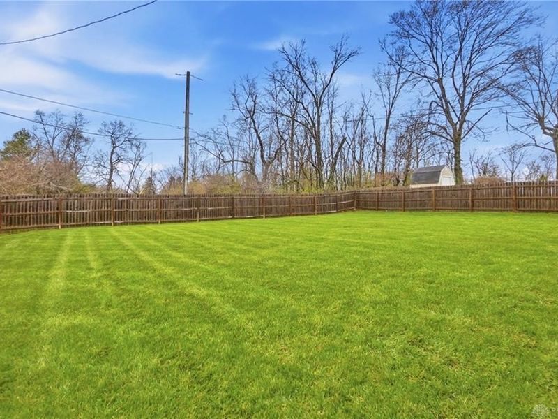 1628 Yorkshire Court, Springfield, OH 45503 Photo 46