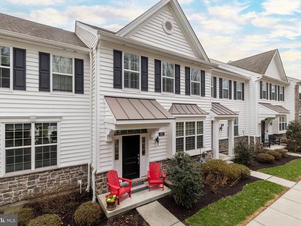 207 AVIAN ALLEY , MEDIA, PA 19063