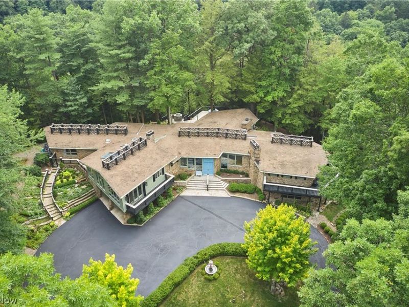 1200 Yellow Creek Lane, Akron, OH 44333 Photo 35
