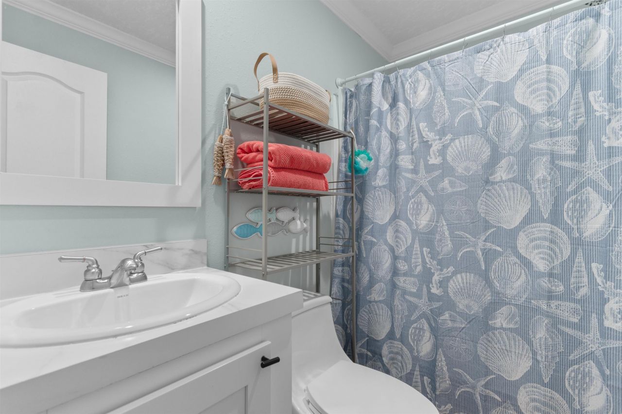 4609 Albatross St. Photo 21