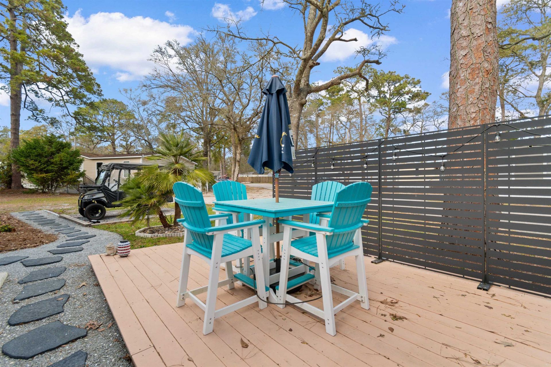 4609 Albatross St. Photo 27