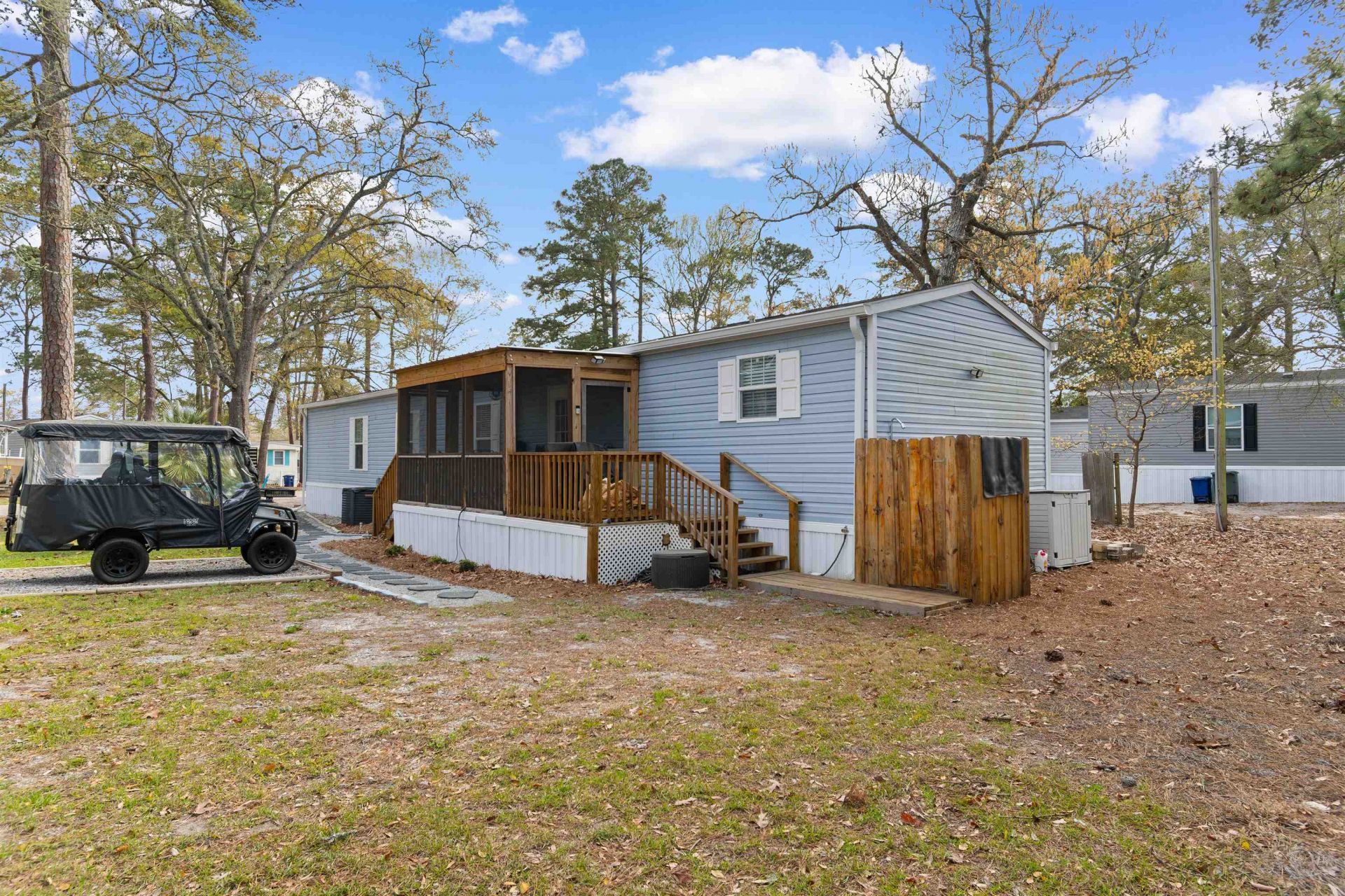 4609 Albatross St. Photo 31