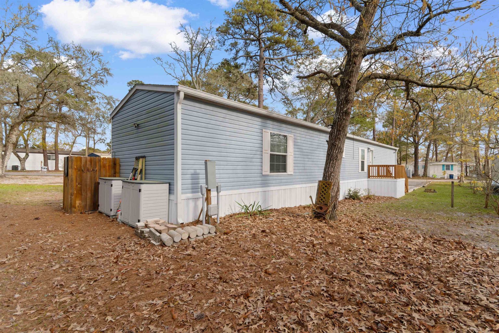 4609 Albatross St. Photo 34