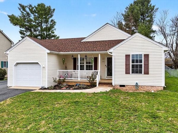 213 ADVENTURE TRL, WAYNESBORO, VA 22980