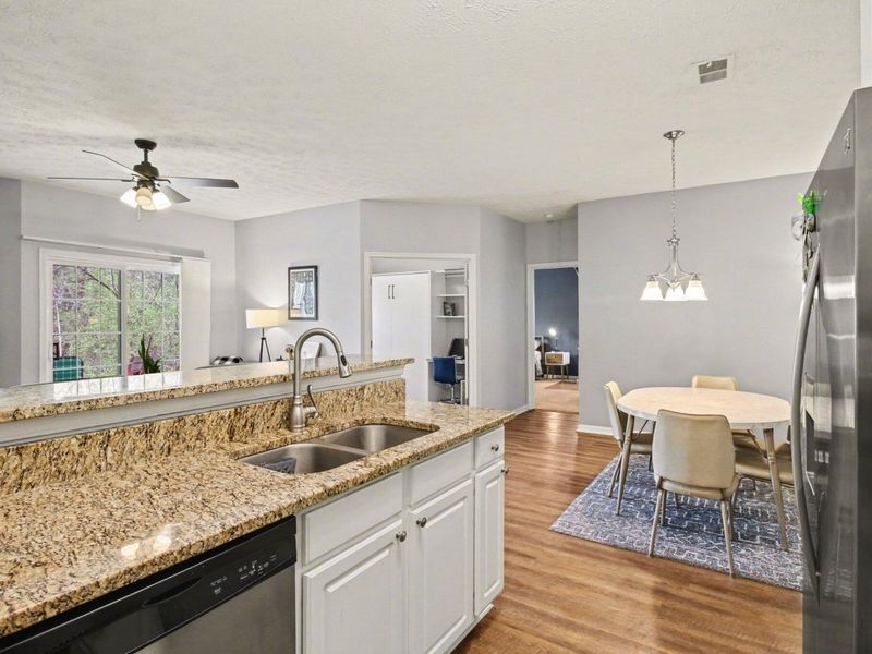 154 Saddlebrook Lane, Unit 401, Florence, KY 41042 Photo 5