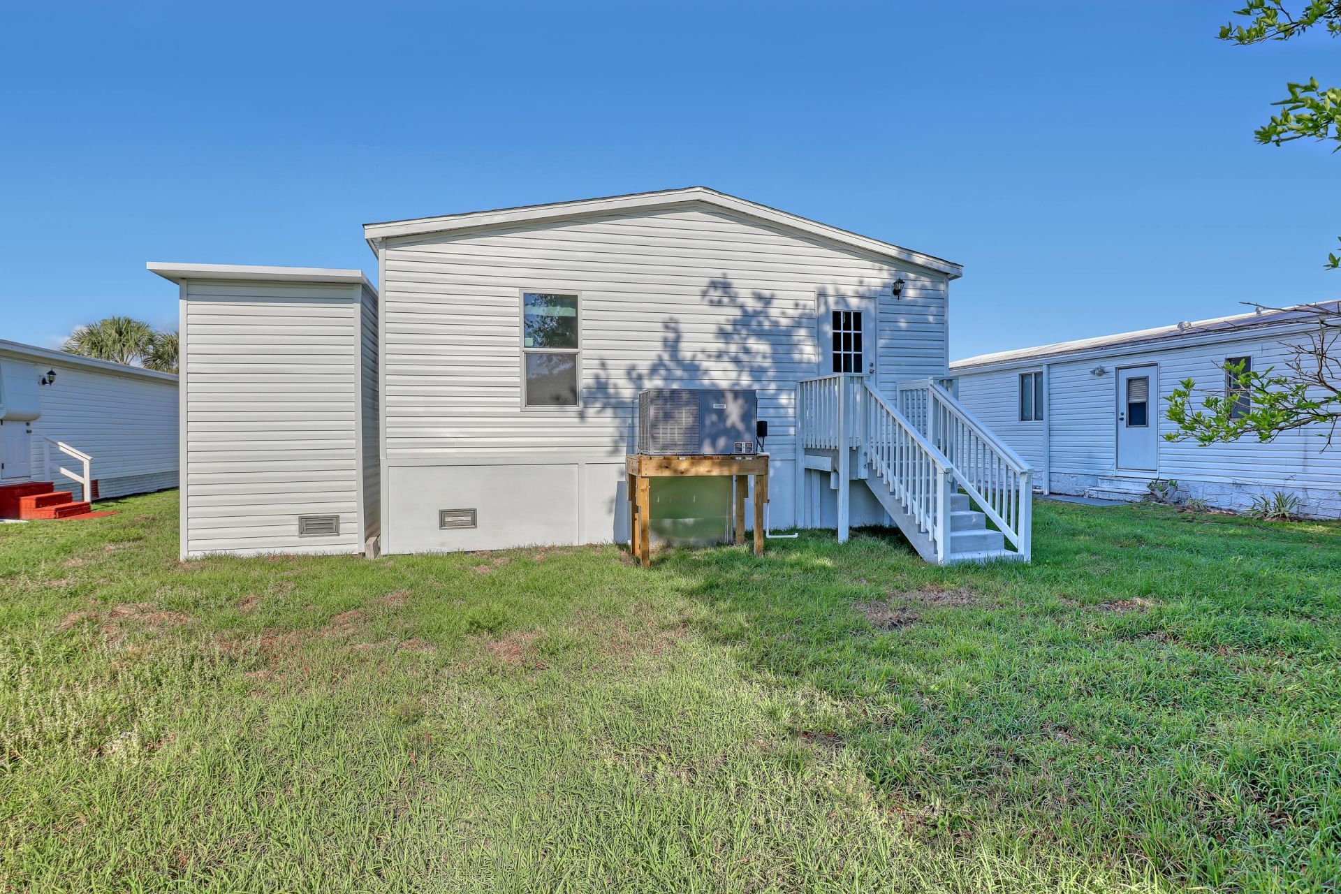 1479 Barefoot Circle, Sebastian, FL 32976 Photo