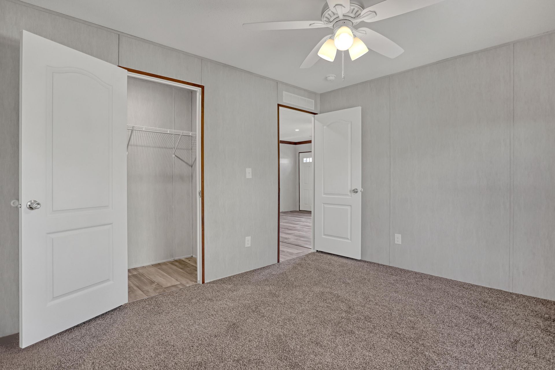 1479 Barefoot Circle, Sebastian, FL 32976 Photo