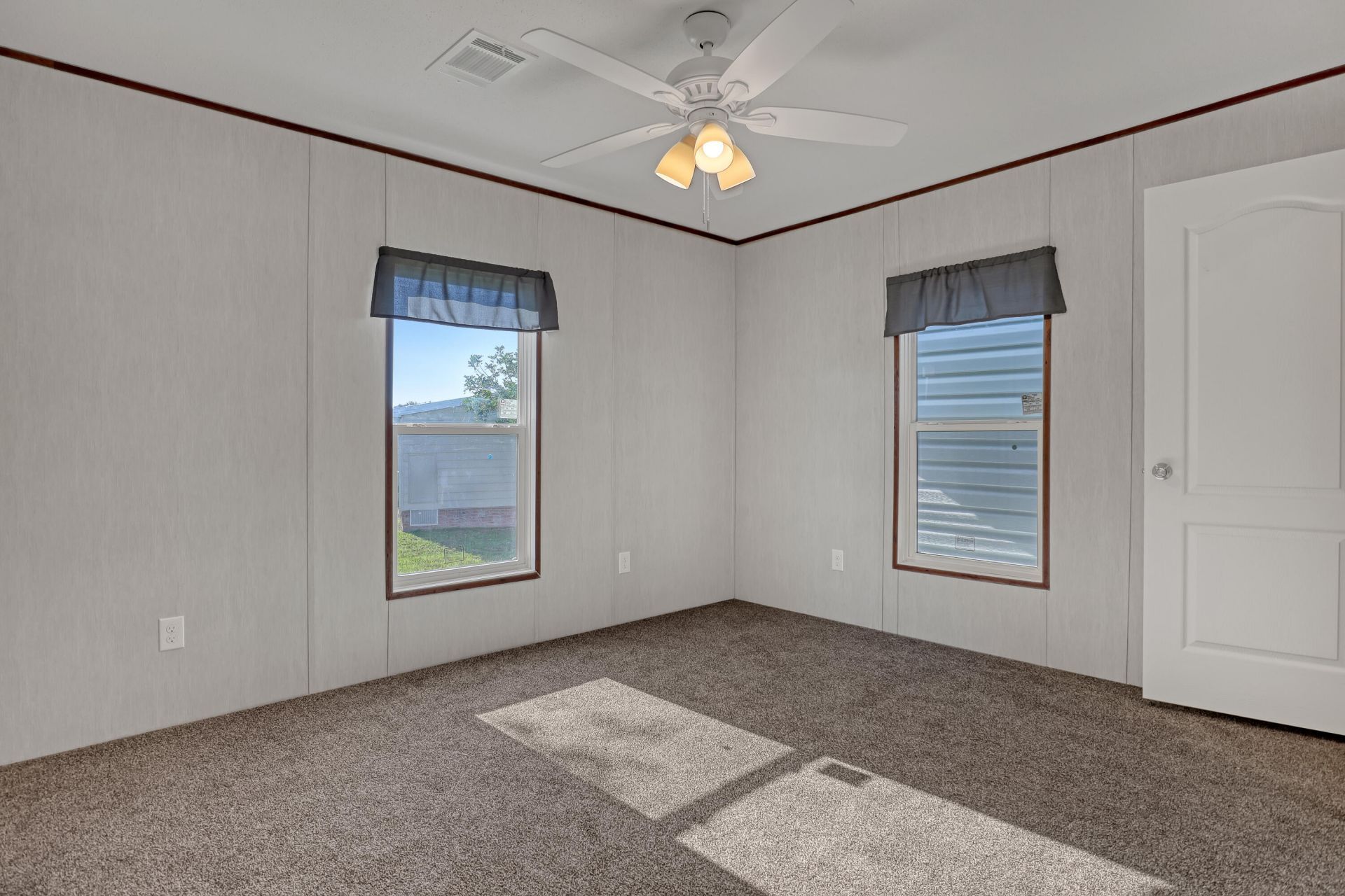 1479 Barefoot Circle, Sebastian, FL 32976 Photo