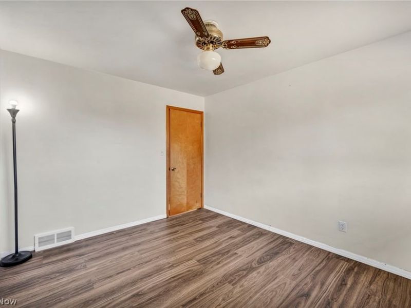 4208 Spring Crest Drive, Brooklyn, OH 44144 Photo 16