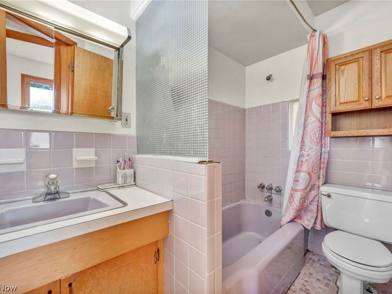 4208 Spring Crest Drive, Brooklyn, OH 44144 Photo 23