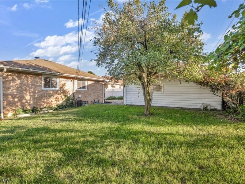 4208 Spring Crest Drive, Brooklyn, OH 44144 Photo 38