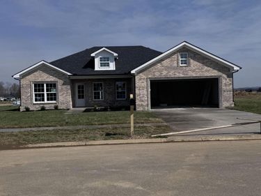 105 Choctaw Trail, Richmond, KY 40475