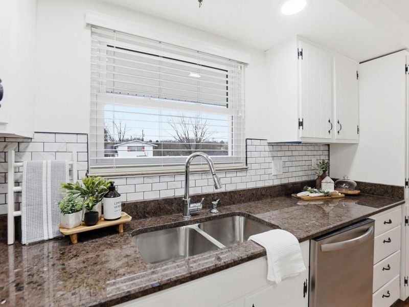 1628 Yorkshire Court , Springfield, OH 45503 Photo 14