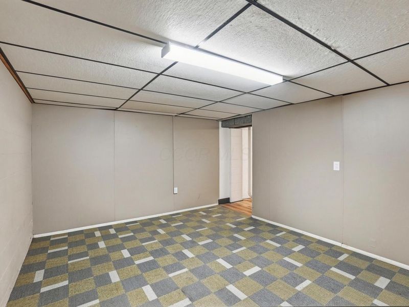 1628 Yorkshire Court , Springfield, OH 45503 Photo 37