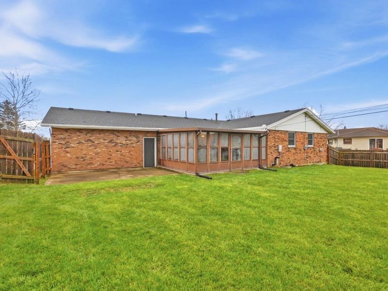 1628 Yorkshire Court , Springfield, OH 45503 Photo 43