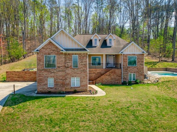 9768 Caseview Drive, Harrison, TN 37341