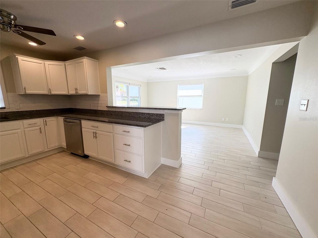 736 86th Avenue N, Saint Petersburg, FL 33702 Photo