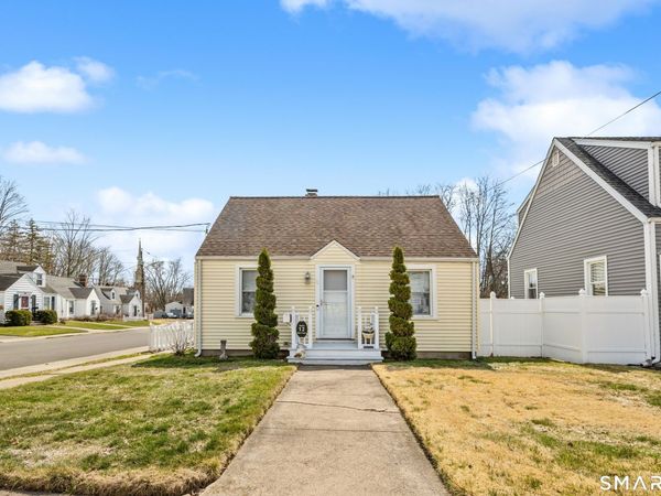 12 Elm, East Haven, CT 06512