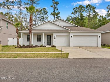 1569 PASO FINO Drive, Jacksonville, FL 32218