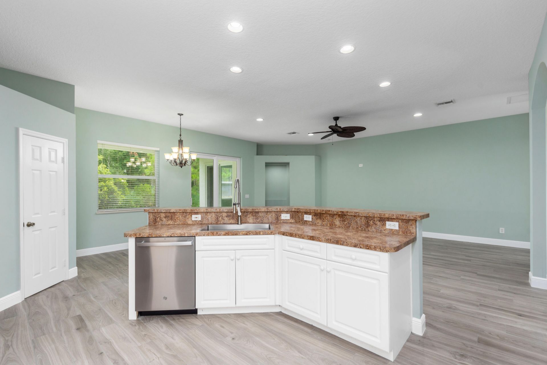 501 NW Pine Sap Place, Jensen Beach, FL 34957 Photo