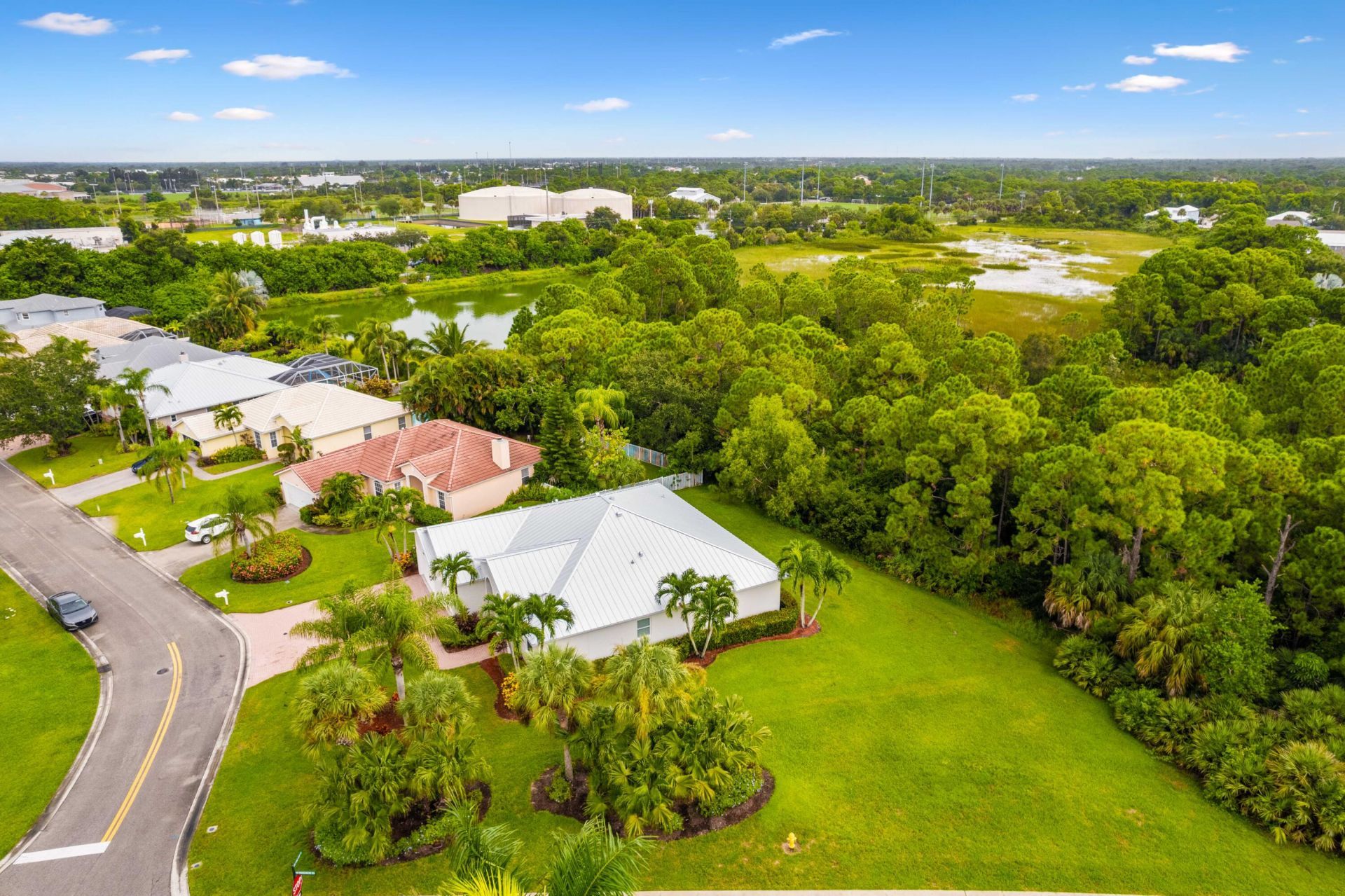 501 NW Pine Sap Place, Jensen Beach, FL 34957 Photo