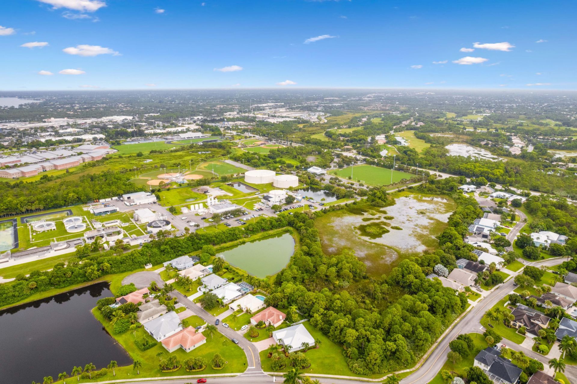 501 NW Pine Sap Place, Jensen Beach, FL 34957 Photo