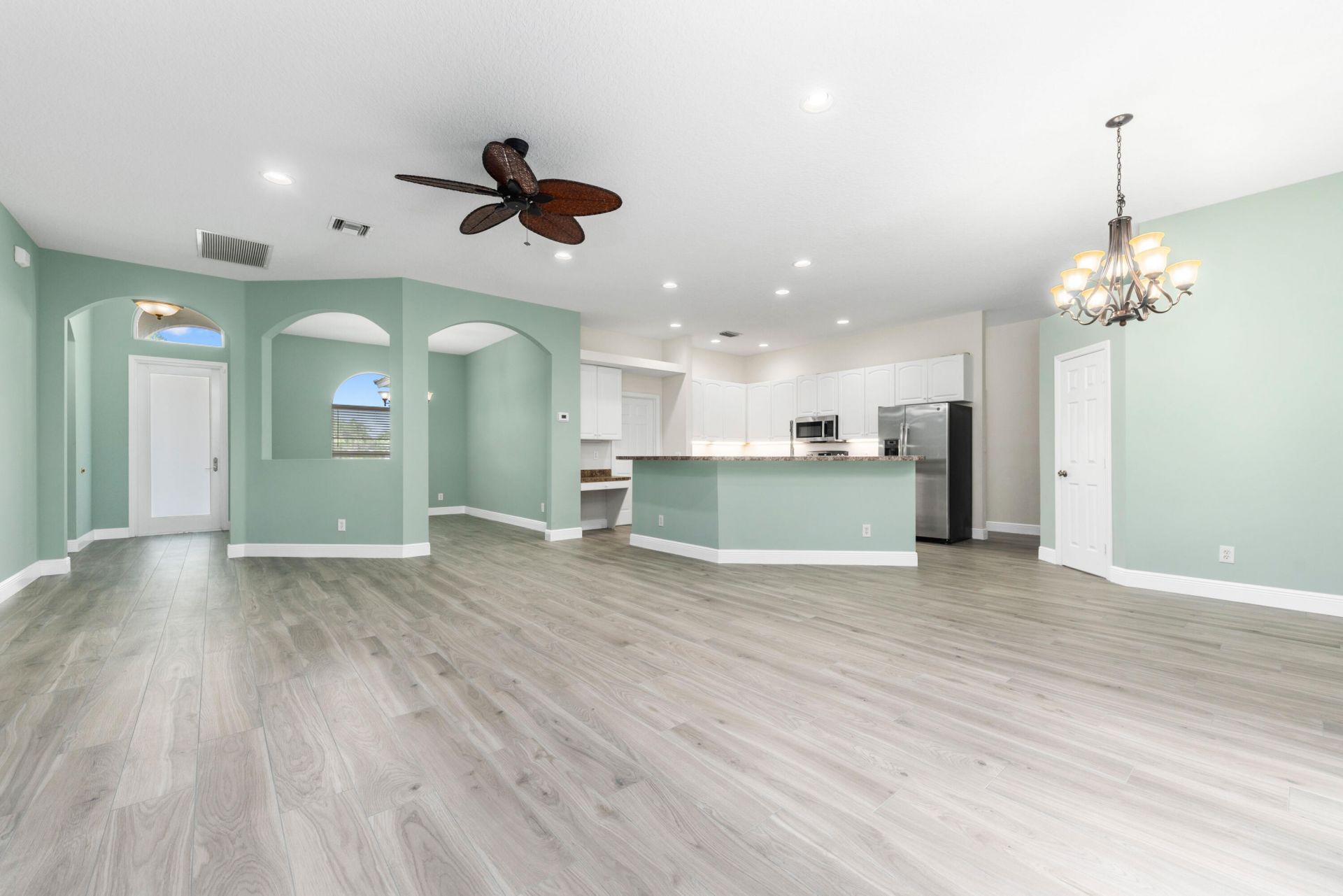 501 NW Pine Sap Place, Jensen Beach, FL 34957 Photo