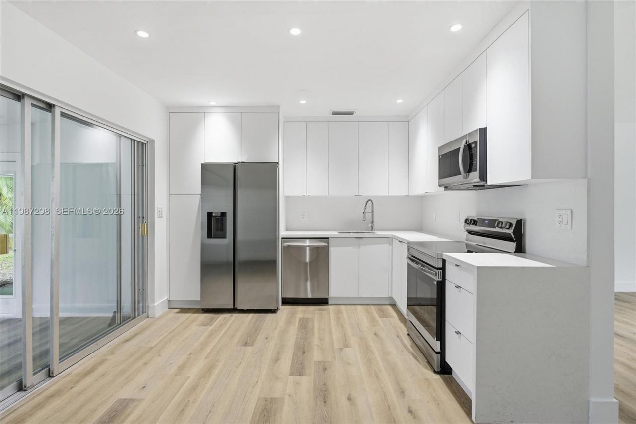 11434 SW 81st Rd, Unit 11434, Pinecrest, FL 33156 Photo