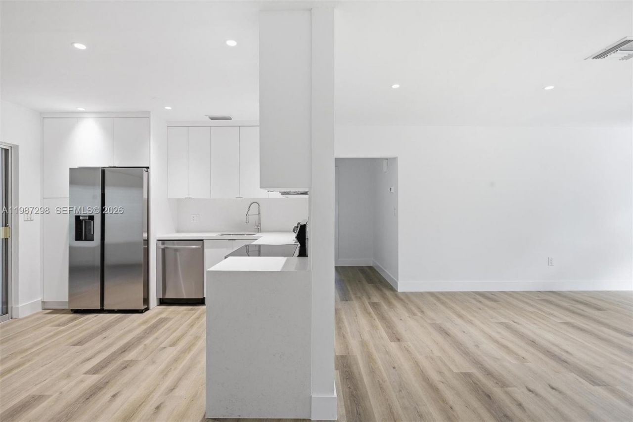 11434 SW 81st Rd, Unit 11434, Pinecrest, FL 33156 Photo