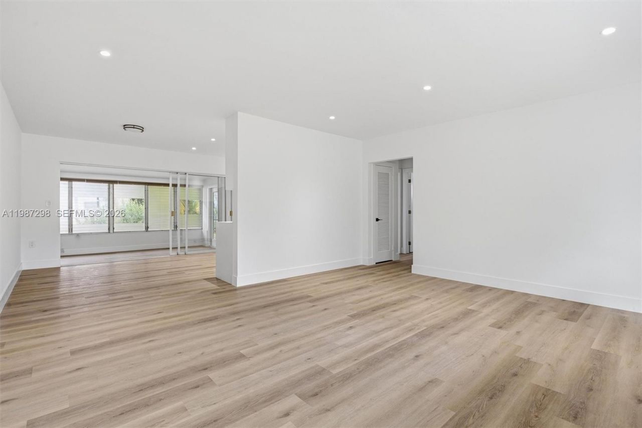 11434 SW 81st Rd, Unit 11434, Pinecrest, FL 33156 Photo