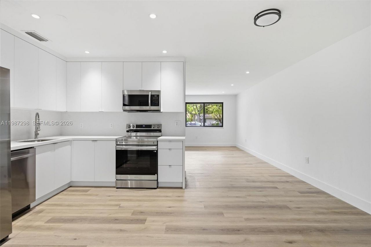 11434 SW 81st Rd, Unit 11434, Pinecrest, FL 33156 Photo