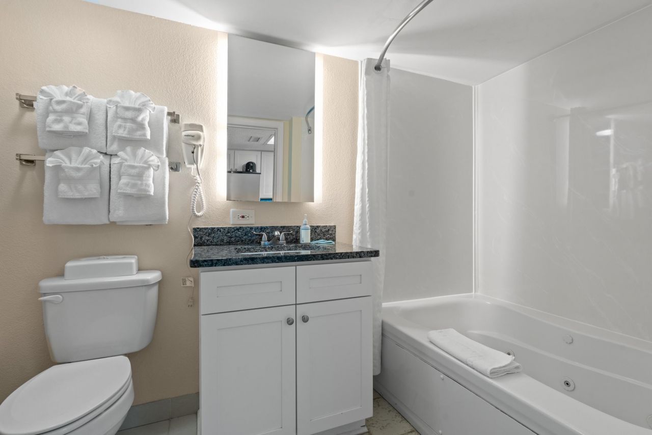 2701 S Ocean Blvd. Photo 15