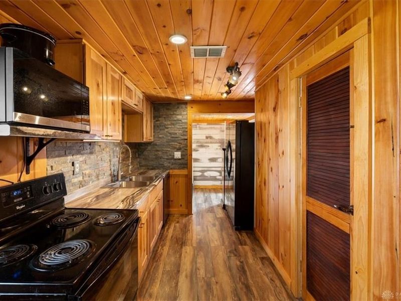 640 Prince Albert Boulevard, Dayton, OH 45404 Photo 18