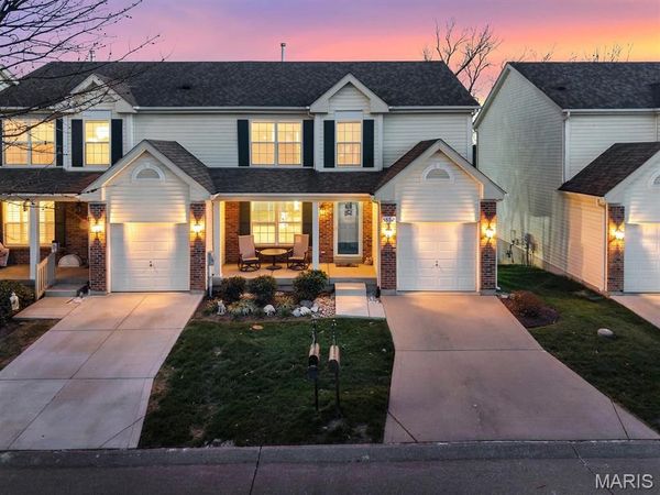 3572 Pearson Pointe Court, St Louis, MO 63129