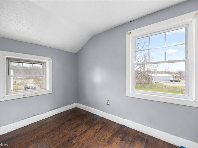 6635 Lake Ave, Elyria, OH 44035 Photo 20