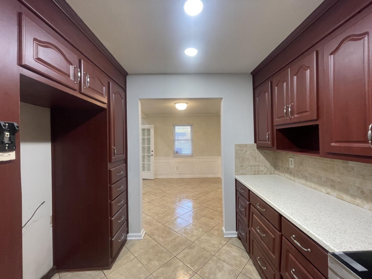 103 Colony Drive Photo 6