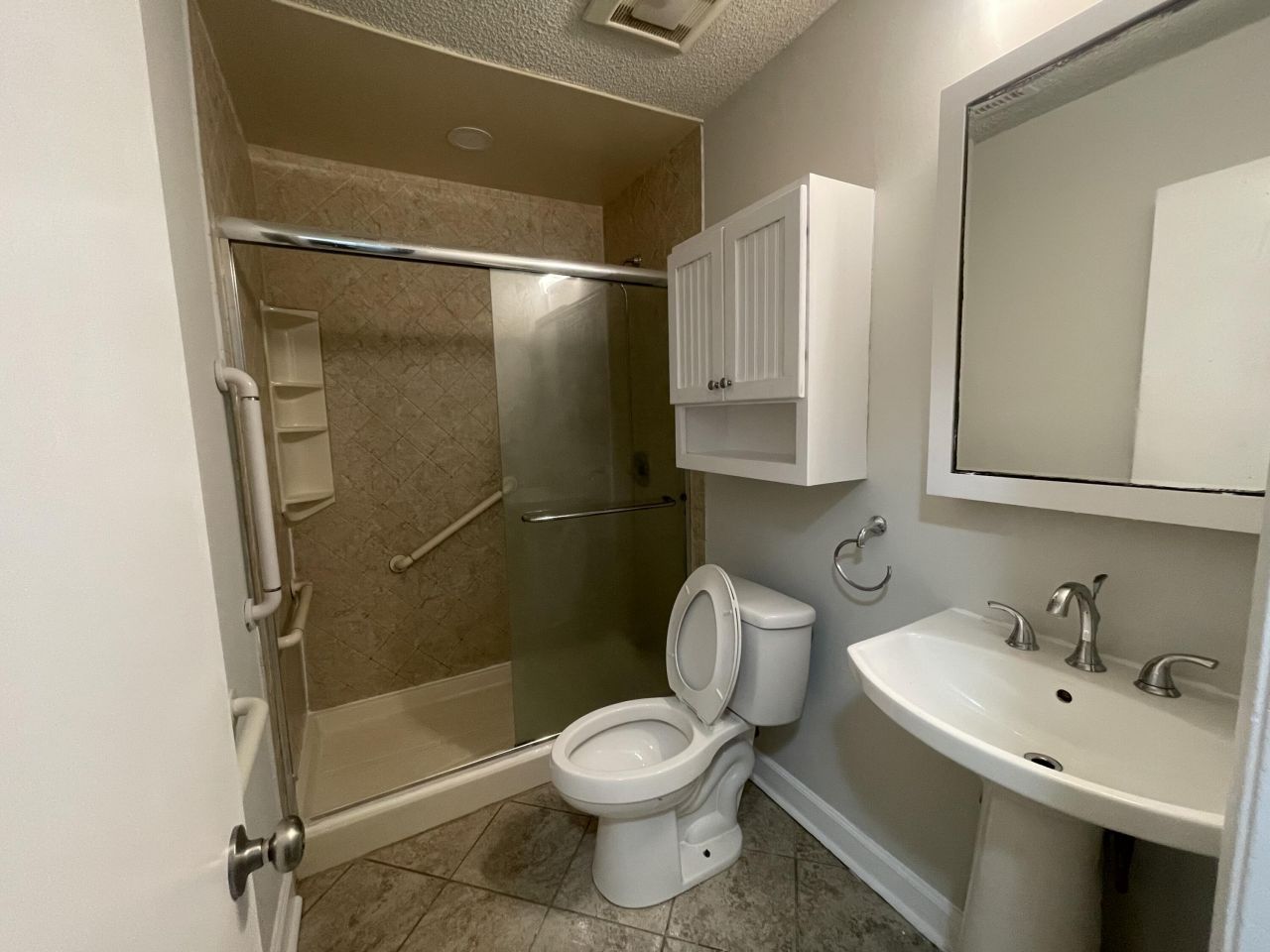 103 Colony Drive Photo 9