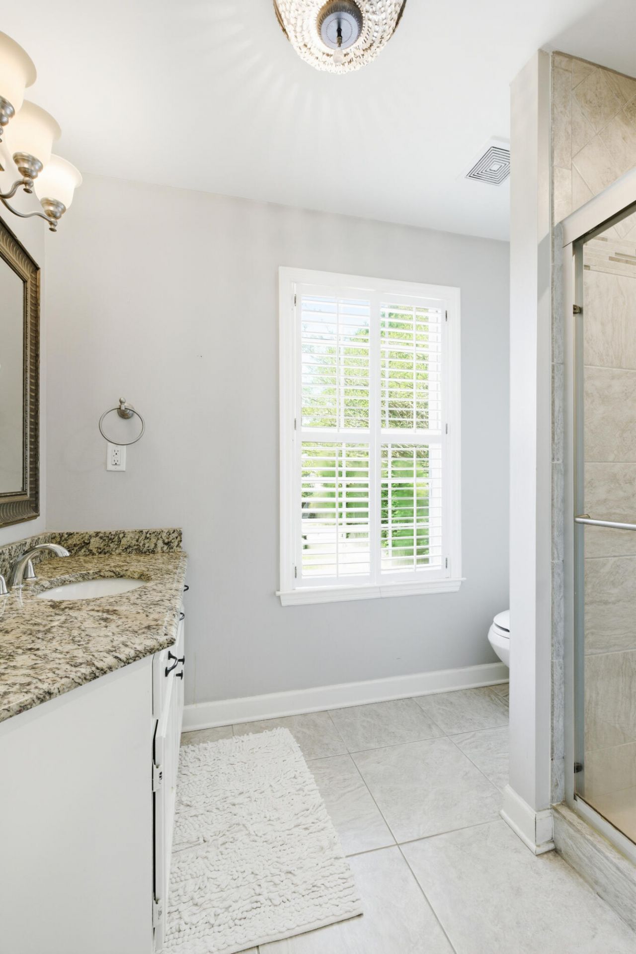 812 Harbor Place Drive Photo 24