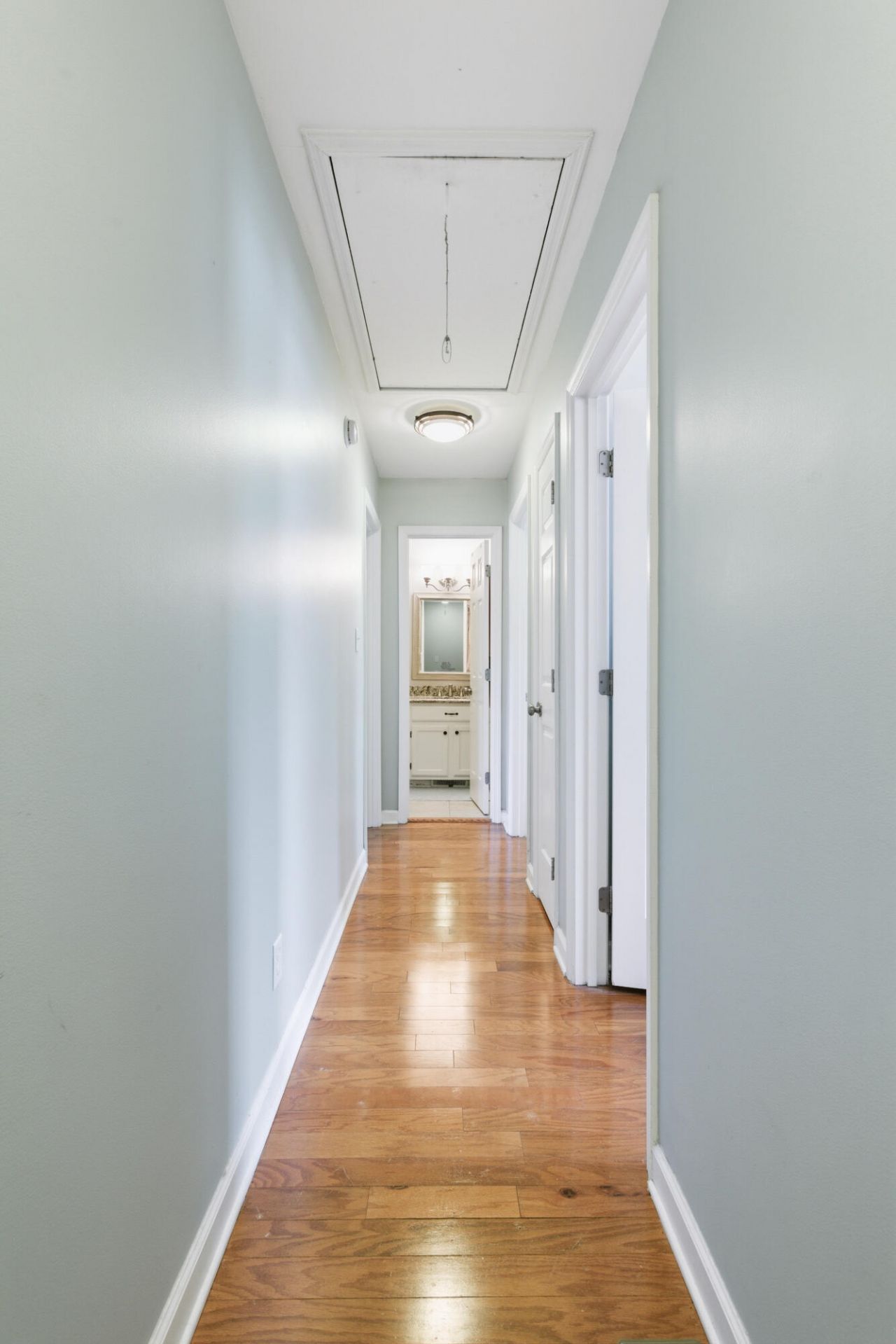 812 Harbor Place Drive Photo 28