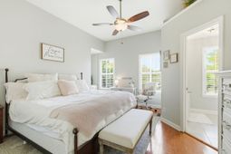 812 Harbor Place Drive photo 4