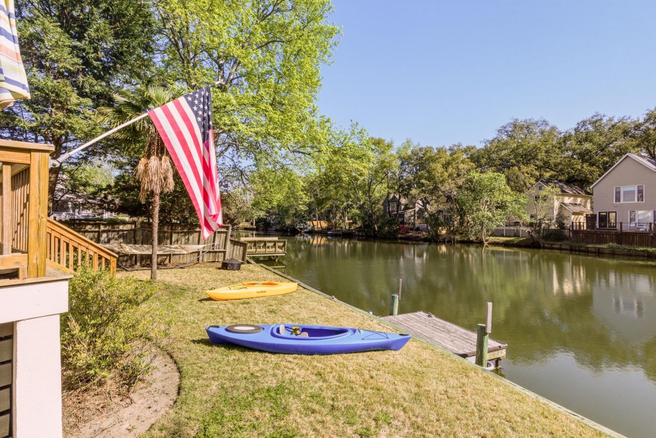 812 Harbor Place Drive Photo 38