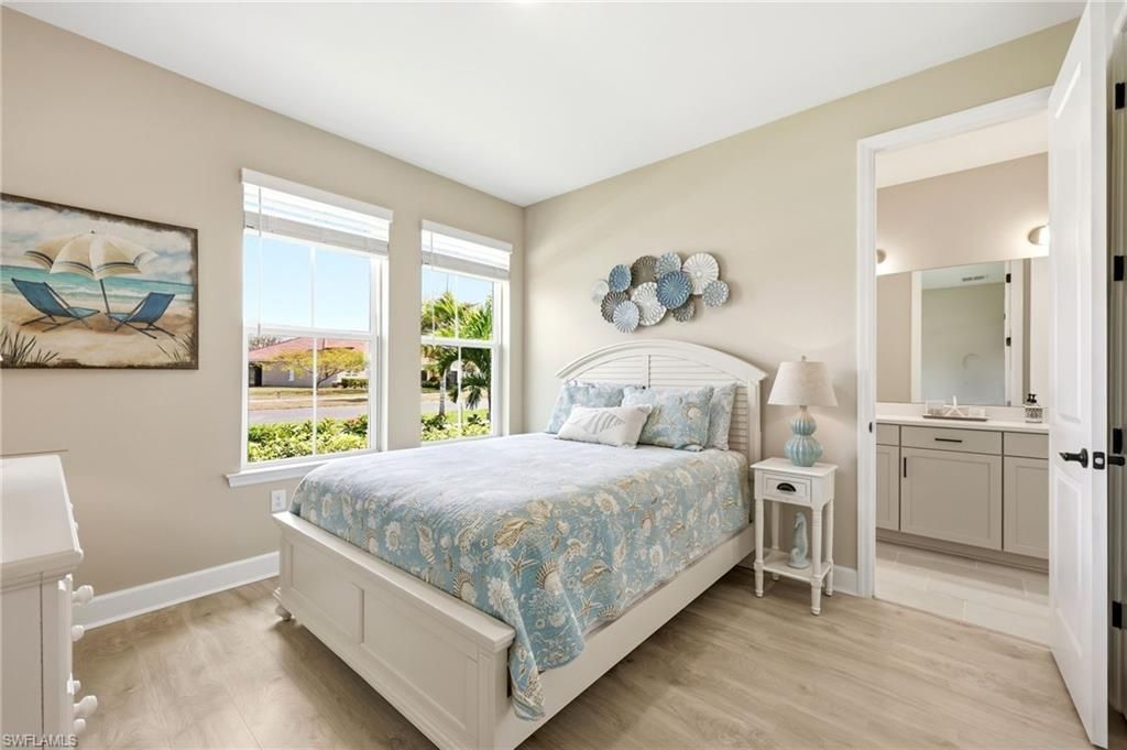 2094 Grove Dr, Naples, FL 34120 Photo