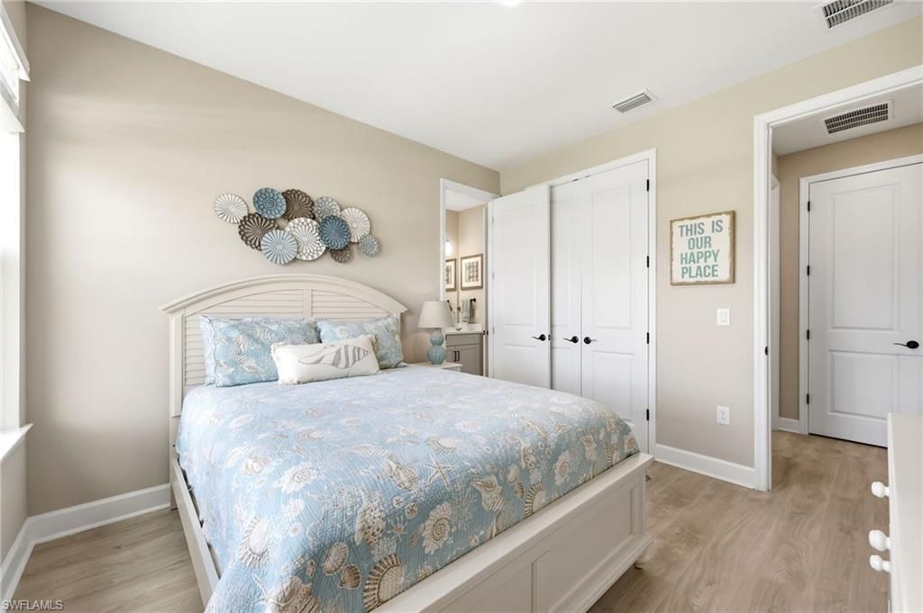 2094 Grove Dr, Naples, FL 34120 Photo