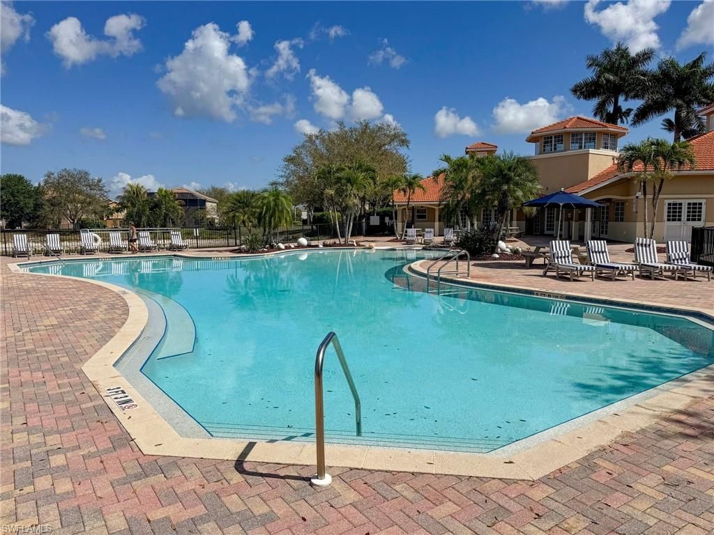 2094 Grove Dr, Naples, FL 34120 Photo