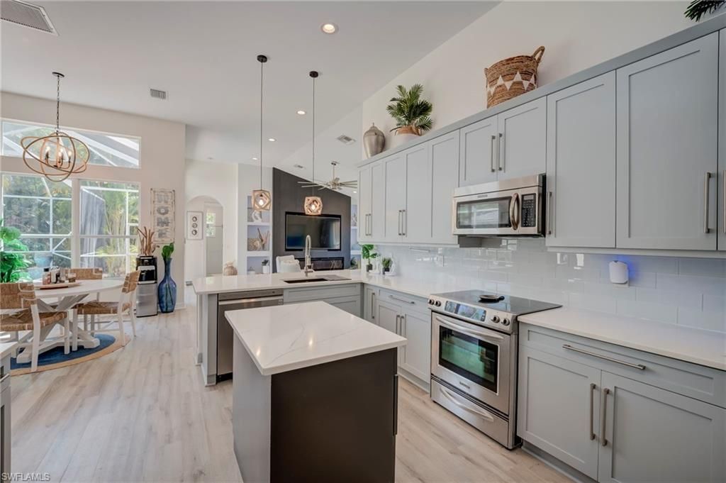 2112 Amargo Way, Naples, FL 34119 Photo