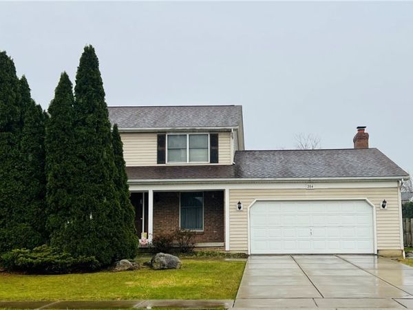 204 Holiday Lane, Hamburg, NY 14075