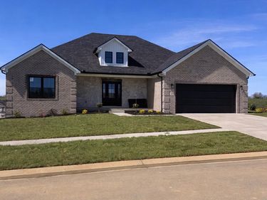 208 Carhartt Drive, Richmond, KY 40475