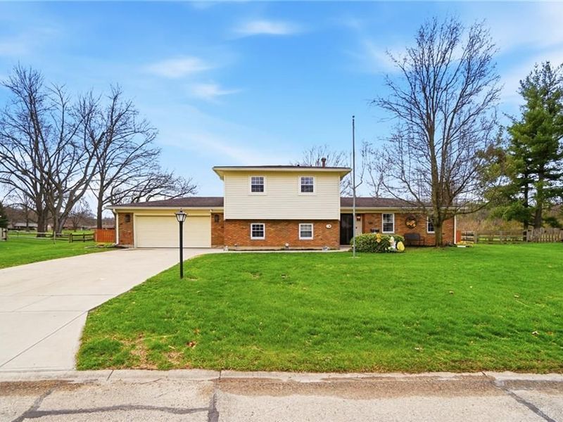 361 Whittington Drive, Centerville, OH 45459 Photo 2